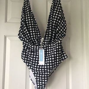 Cupshe NWT Size Large B&W checkered “cheeky” swim
